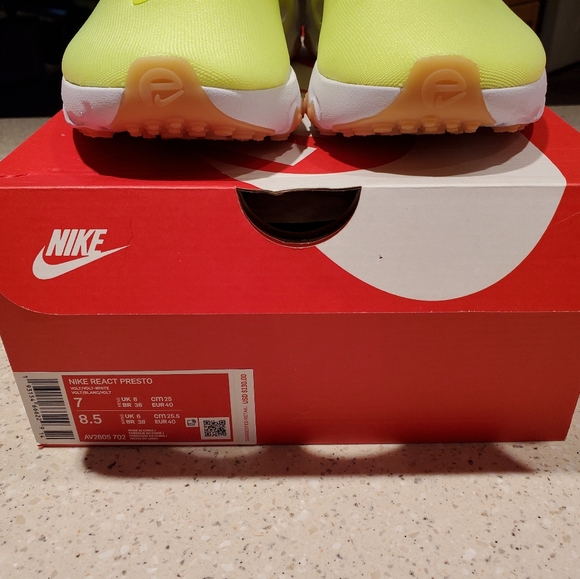 🆕️ Nike React Presto Volt ⚡ - Picture 11 of 16